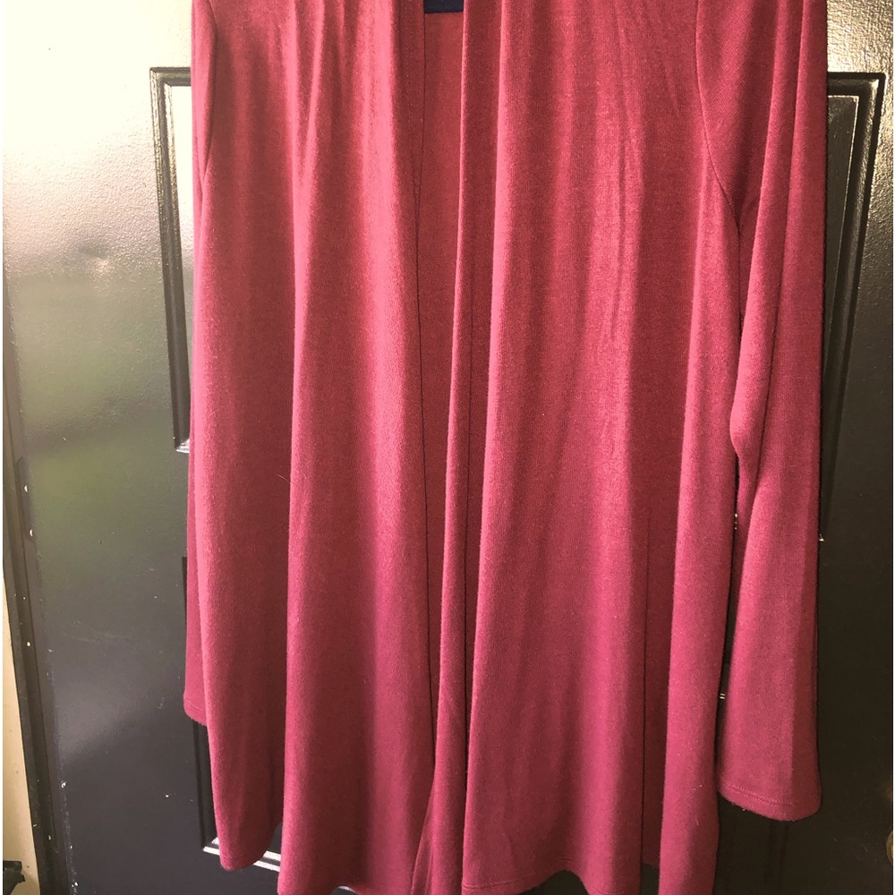 From Stitch Fix.  Maroon Shrug.  Light weight.